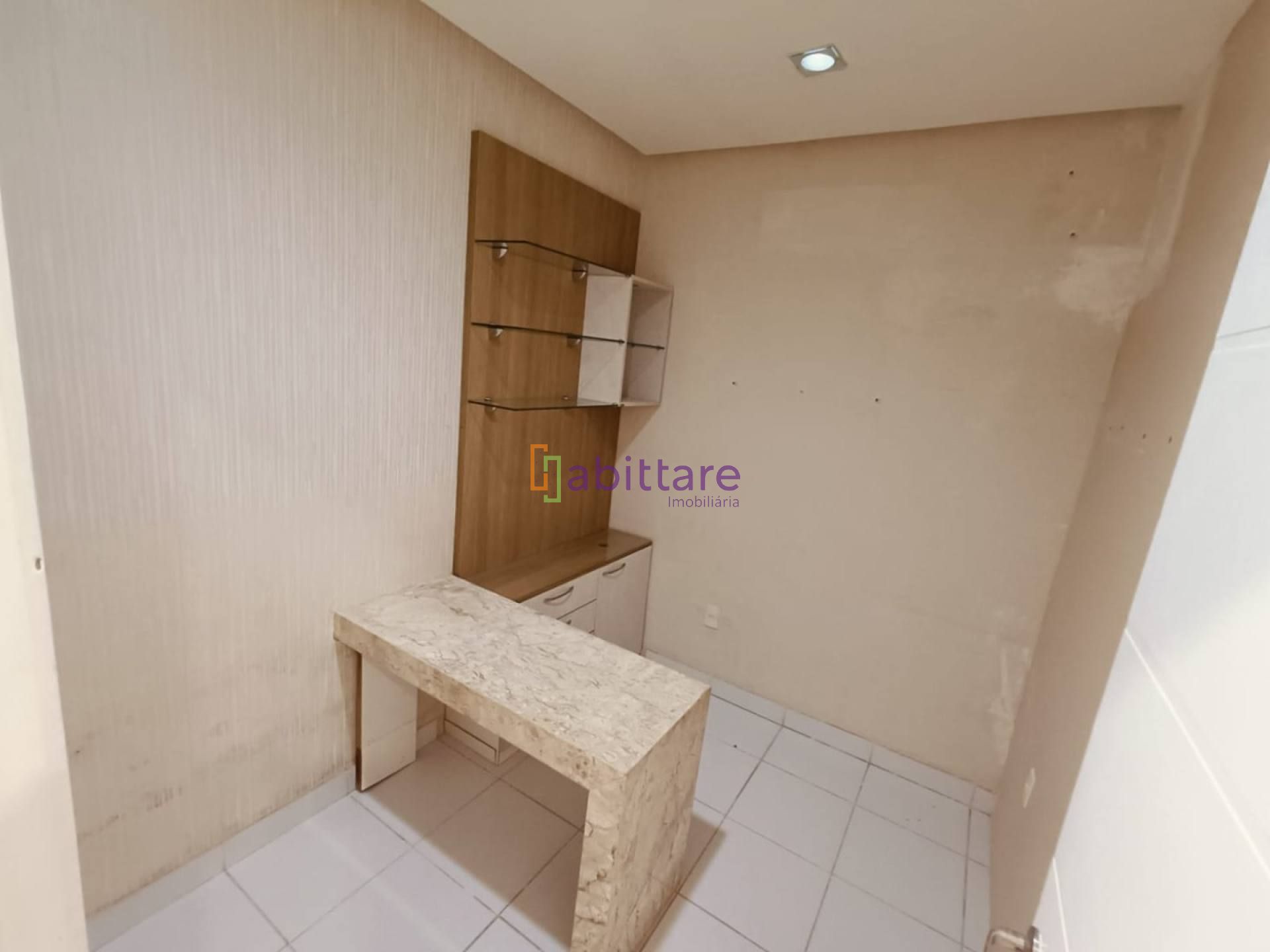 Sala comercial de 60m² no Medical Center Jaracaty