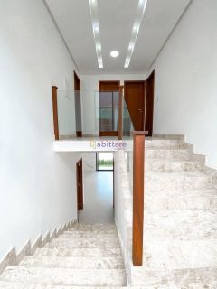 Casa duplex de 398m² com 5 suítes + espaço gourmet no Condomínio Alphaville