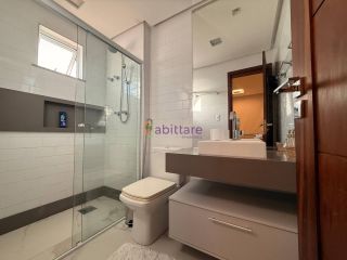 Casa de 440m² com 5 suítes no Condomínio The Prime, no Calhau