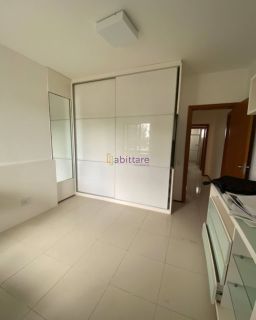 Apartamento de 147m² com 4 quartos (3 suítes) + escritório na Ponta do Farol