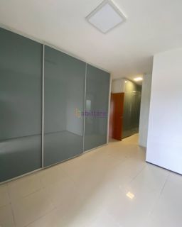 Apartamento de 147m² com 4 quartos (3 suítes) + escritório na Ponta do Farol