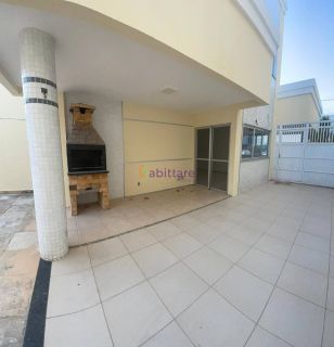 Casa duplex de condomínio com 3 suítes + DCE no Olho D'água para Aluguel.