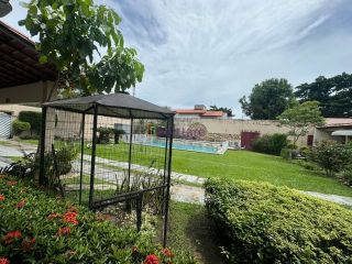 Casa duplex com 6 quartos (2 suítes) + DCE e espaço gourmet com piscina no Chácara Brasil