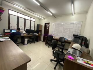 Imóvel comercial com 7 salas para LOCAÇÃO no Jardim Renascença