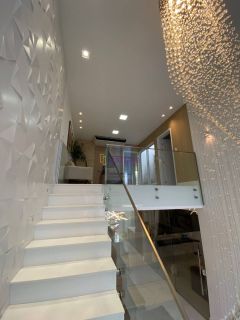 Casa de 250m² em condomínio no Quintas do Calhau com 3 suítes + espaço gourmet