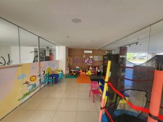 Apartamento de 110m² no Dellamare com 3 suítes na Ponta do Farol