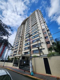 Apartamento de 110m² no Dellamare com 3 suítes na Ponta do Farol