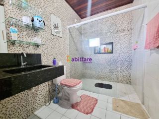 Mansão no Jardim Atlântico - Olho D´Agua, próx da Av. Rei de França - 1800m².