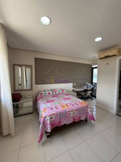 Apartamento no Flor do Vale de 288m² com 03 suítes (01 master) + DCE.