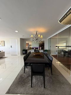 Apartamento no Flor do Vale de 288m² com 03 suítes (01 master) + DCE.