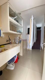 Alugo - Apartamento no Dellamare na Ponta do Farol com 3 suítes