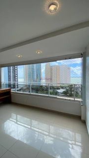 Alugo - Apartamento no Dellamare na Ponta do Farol com 3 suítes