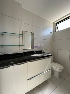 Alugo - Apartamento no Dellamare na Ponta do Farol com 3 suítes