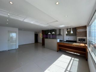 Alugo - Apartamento no Dellamare na Ponta do Farol com 3 suítes