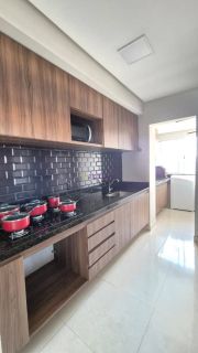 Alugo apto mobiliado no Green Blue com 3 quartos (1 suíte) no Aririzal