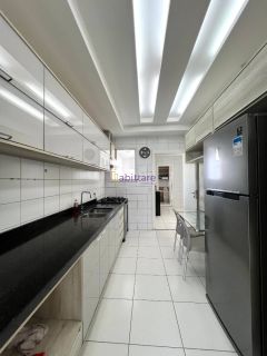 Apartamento de 136m² com 3 suítes no Península Way