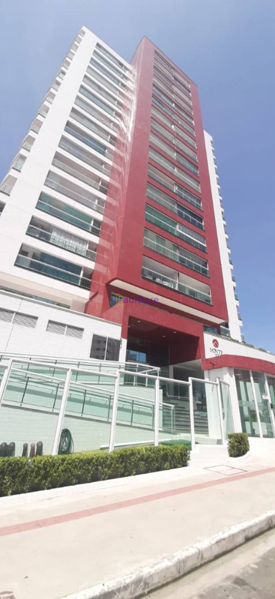 Edifício Monte Fuji - Apartamento de 100m² com 02 quartos (1 suíte com closet) na Ponta do Farol.