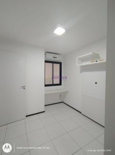 Apartamento de 78m² com 3 quartos (1 suíte) no Edifício Bahrein