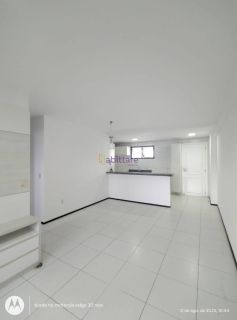 Apartamento de 78m² com 3 quartos (1 suíte) no Edifício Bahrein
