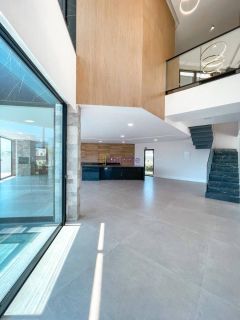 Casa de 330m² com 5 suítes + Área de lazer no Alphaville Araçagy