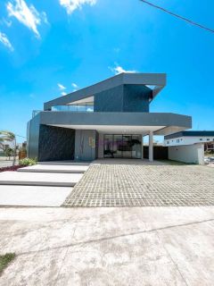 Casa de 330m² com 5 suítes + Área de lazer no Alphaville Araçagy
