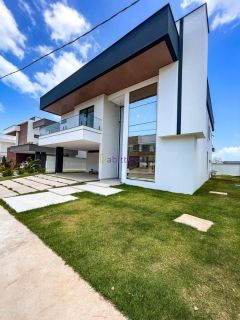 Casa duplex de 380m² com 5 suítes + espaço gourmet com piscina no Alphaville Araçagy