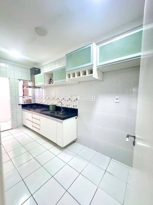 Alugo casa no Condomínio Gran Village Cohama -  com 4 quartos (1 suíte)