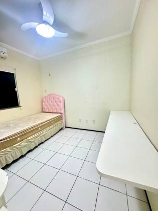 Alugo casa no Condomínio Gran Village Cohama -  com 4 quartos (1 suíte)