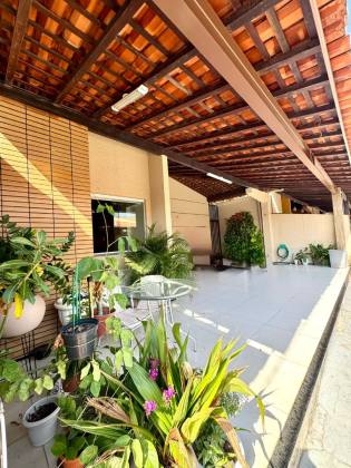 Alugo casa no Condomínio Gran Village Cohama -  com 4 quartos (1 suíte)