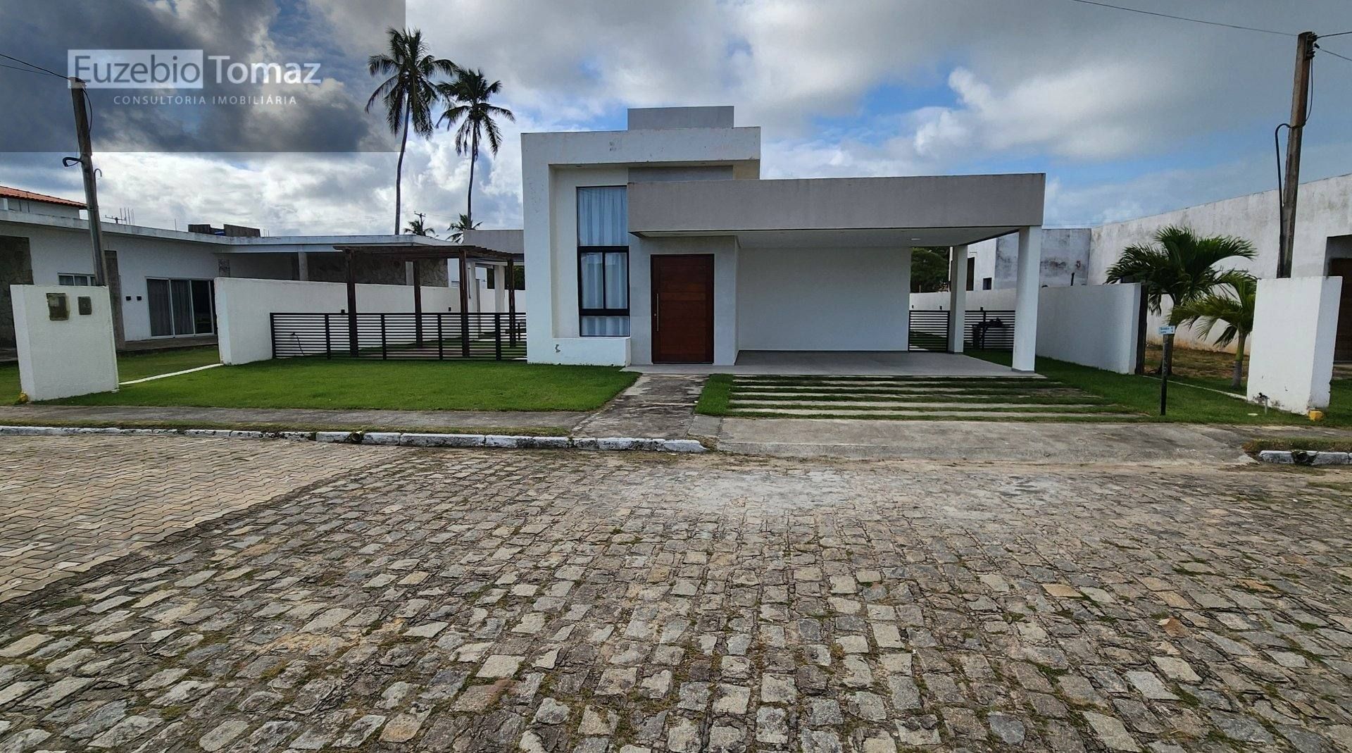 Casa de praia nova em condomínio a beira mar