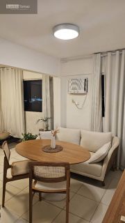 Apto no residencial Pátio semi-mobiliado com sala ampliada