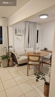 Apto no residencial Pátio semi-mobiliado com sala ampliada