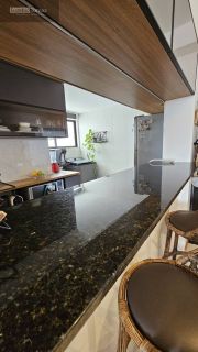 Apto no residencial Pátio semi-mobiliado com sala ampliada