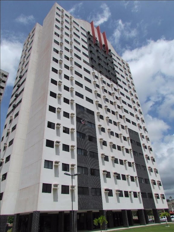 Apto 2 quartos 1suíte nascente