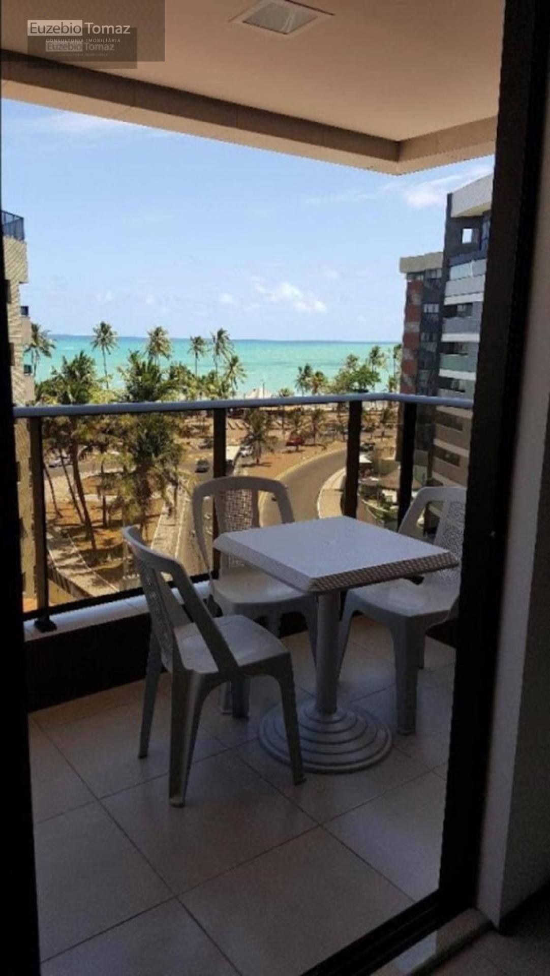 Alugo apto a beira mar anual