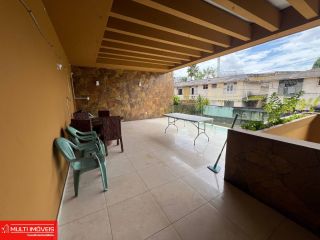 COP 30 - Large house with swimming pool on Alameda Esperança.