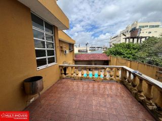 COP 30 - Large house with swimming pool on Alameda Esperança.