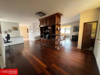 COP 30 - Large house with swimming pool on Alameda Esperança.