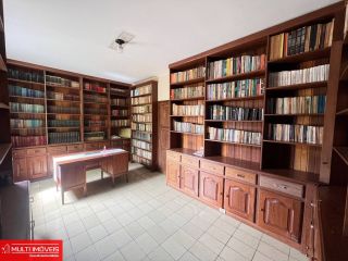 COP 30 - Large house with swimming pool on Alameda Esperança.