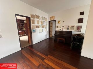 COP 30 - Large house with swimming pool on Alameda Esperança.