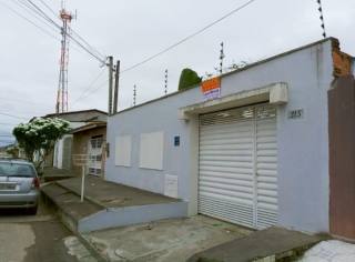 Casa a venda no bairro do Tomba