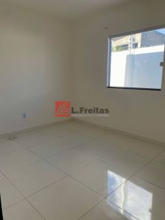 Casa de 2/4 com suíte na Mangabeira