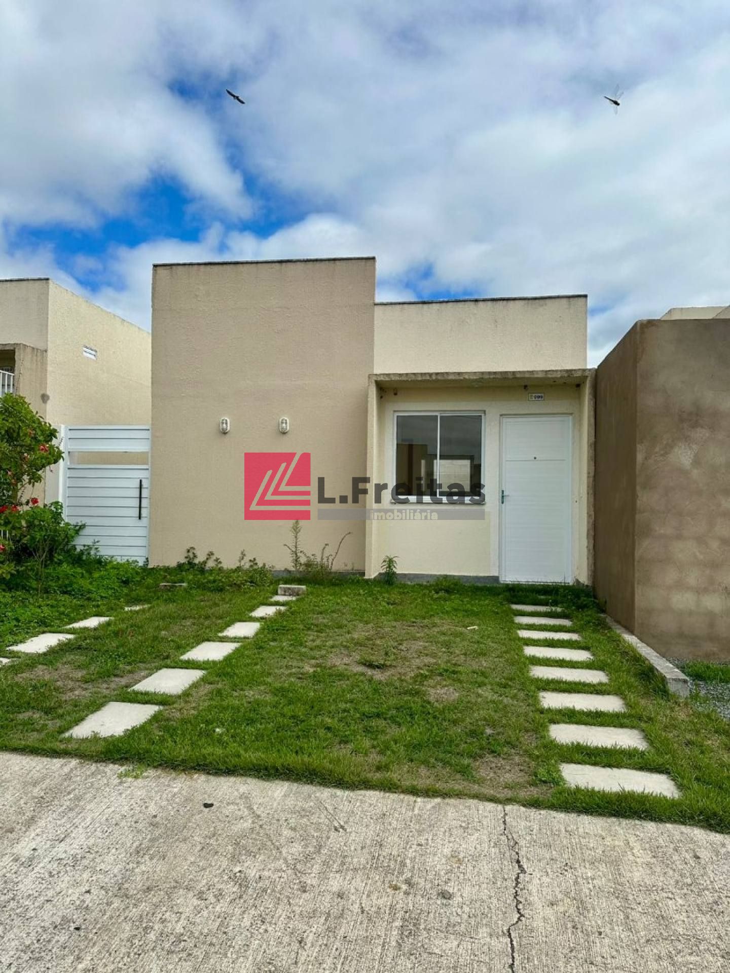 Casa condomínio Flor do Sertão - Bairro Recanto das Flores
