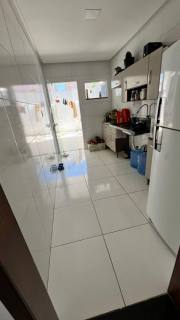 Casa 2/4 com suite no bairro papagaio