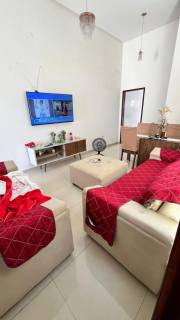 Casa 2/4 com suite no bairro papagaio