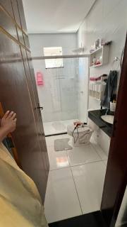 Casa 2/4 com suite no bairro papagaio