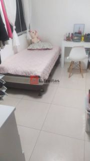 Casa em condomínio no Sim