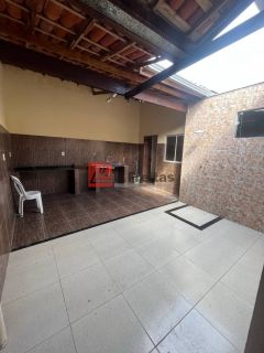 Casa em condomínio no Papagaio