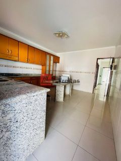 Casa de 4/4 sendo 2 suítes com piscina na Brasília