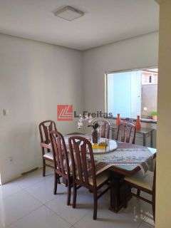 Casa de 6 quartos, 2 suítes no Bairro TOMBA- Feira de Santana-Ba